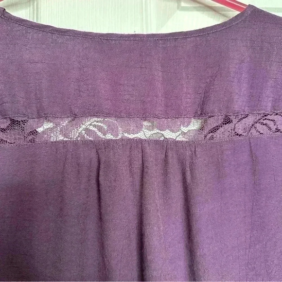 Northern  Reflections Blouse Lace Flowy Purple Size Large - Picture 15 of 16